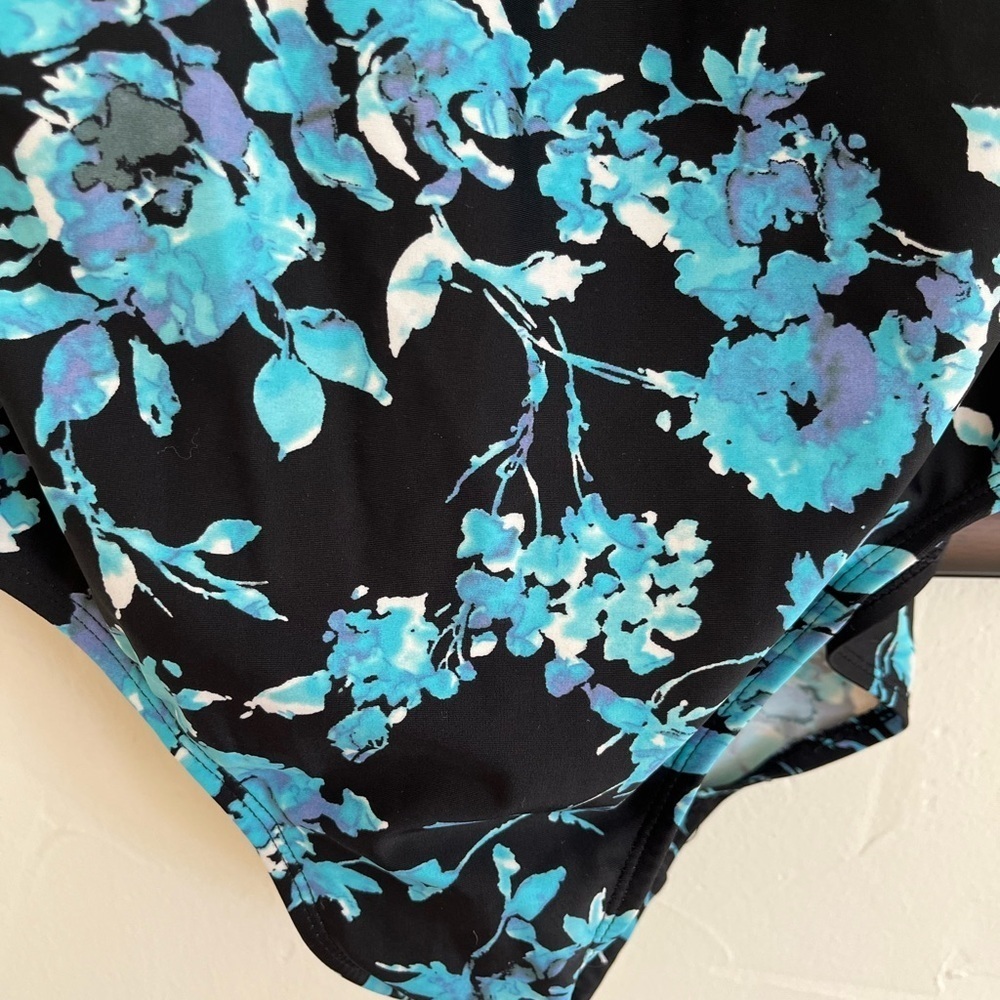 Swimsuits For All Black and Blue Floral One Piece and Sarong - Picture 4 of 10